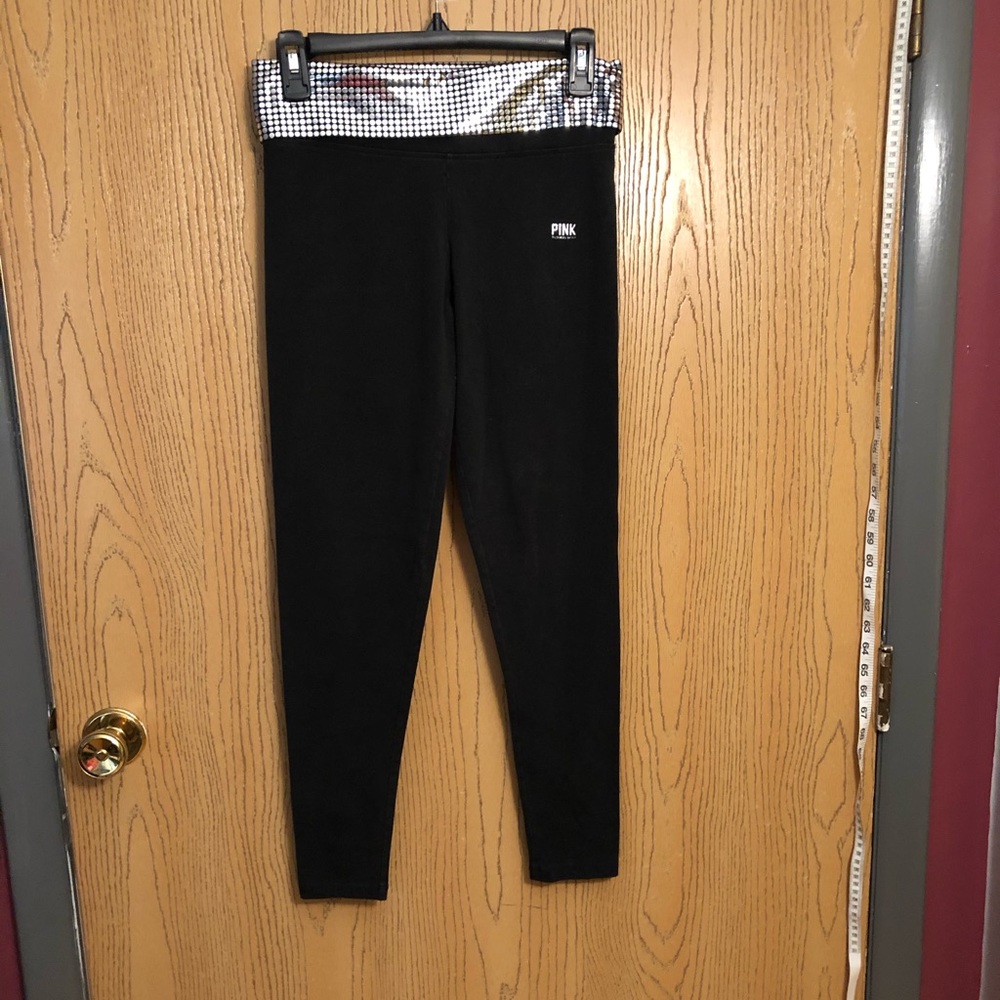 EUC Victoria’s Secret Pink yoga leggings, small